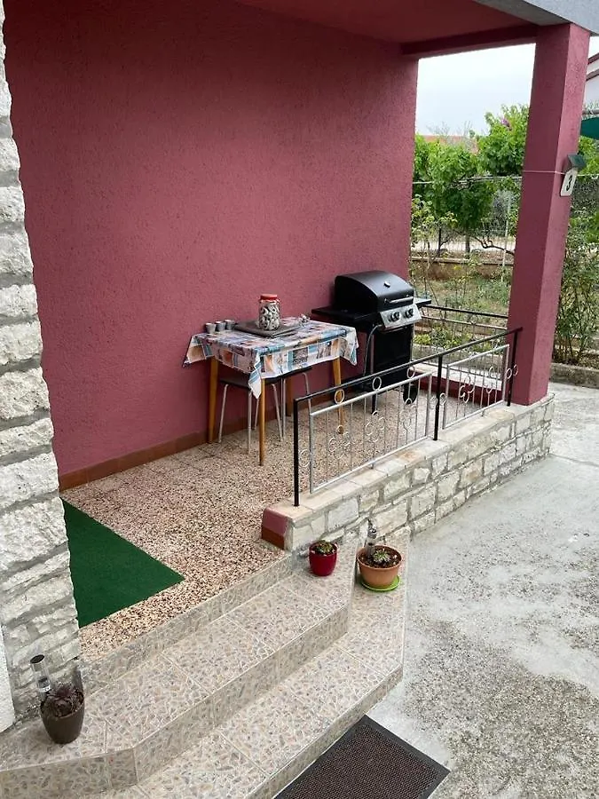 Apartman Pcelica Apartment Pula